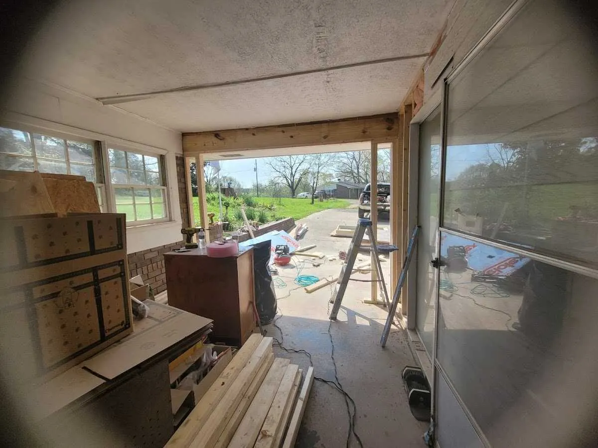 Air movers and dehumidifier for Water Mitigation Services in Clearlake